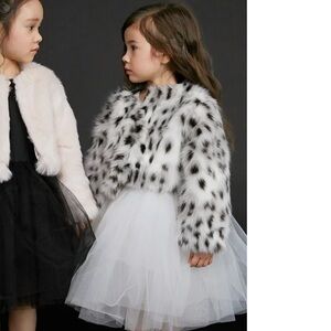 Petite Hailey Faux Fur Jacket size 2 NWT